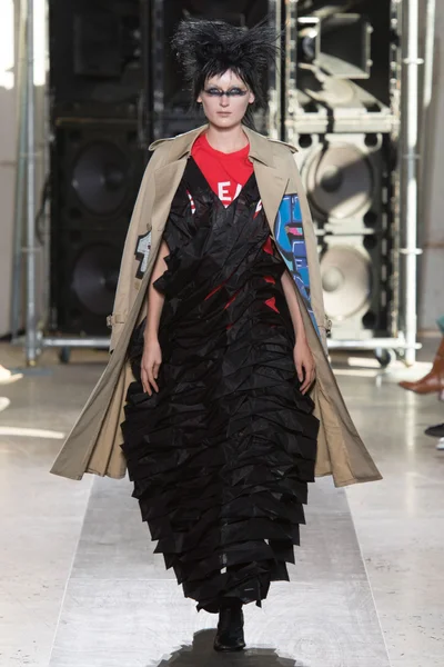 Look 54